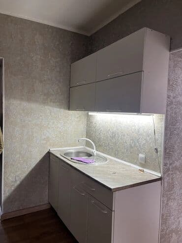 дом ахунбаева баха: 80 м², 4 комнаты, Утепленный, Забор, огорожен — 6