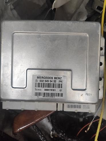 панель прибора: Блок предохранителей Mercedes-Benz Б/у, Оригинал, Германия — 5