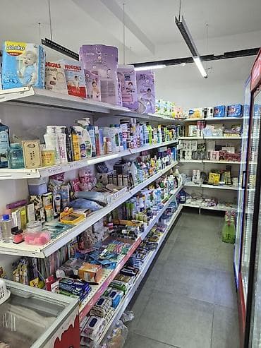 Коммерциялык мүлк: 12 мкр Сдается готовый бизнес - магазин Площадь: 60м2 В жилом доме — 2