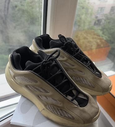 adidas yeezy 700: Мужские кроссовки, 41, 41.5, Adidas, Б/у — 1