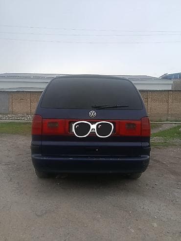 Продажа авто: Volkswagen Sharan: 2003 г., 1.8 л, Автомат, Бензин, Минивэн — 2