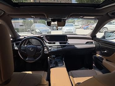 монитор лексус: Lexus ES: 2020 г., 2.5 л, Автомат, Гибрид, Седан — 5