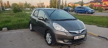 type r: Honda Fit: 2012 г., 1.3 л, Автомат, Бензин, Хэтчбэк — 2