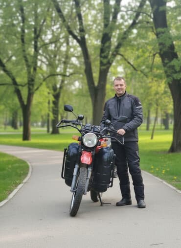 мотоцикл мапет: Мотоцикл TVS (класс «мопед/работяга») красного цвета. Особенности и — 1