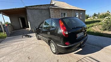 step wgn: Nissan Almera Tino: 2002 г., 1.8 л, Механика, Бензин, Хэтчбэк — 5