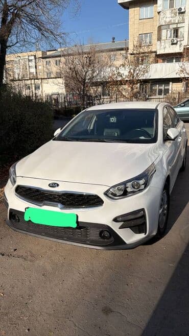 обмен машины ключ на ключ: Kia K3: 2019 г., Автомат, Бензиновая, Седан — 11