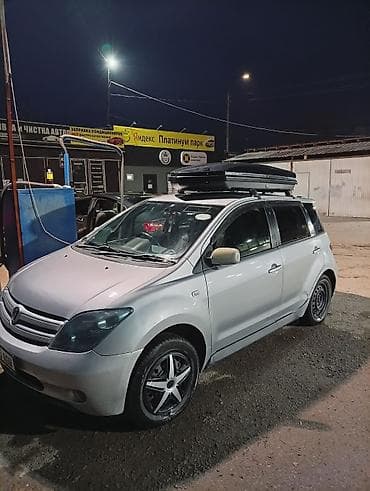 tir: Toyota Ist: 2005 г., Автомат, Бензин, Хэтчбэк — 5