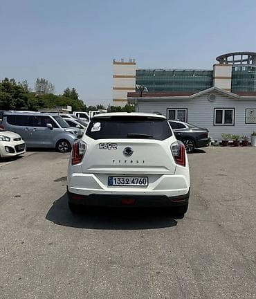 део тико: Ssangyong Tivoli: 2020 г., 1.6 л, Бензин, Кроссовер — 3