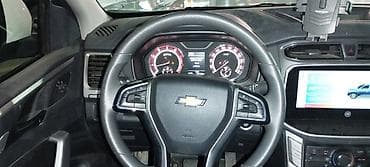 исузи бихром: Chevrolet C/K Pickup 2500: 2024 г., 2 л, Автомат, Бензин, Пикап — 1