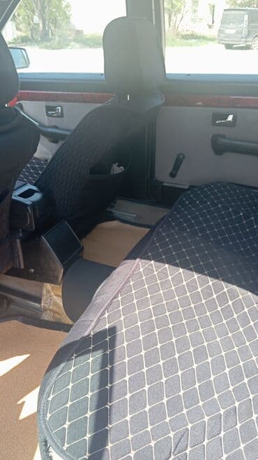 матор на ауди: Audi 100: 1988 г., 2 л, Механика, Бензин, Седан — 8