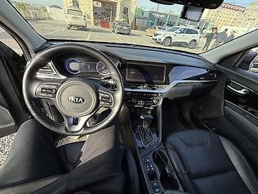 kia stinger: Kia Niro: 2019 г., 1.6 л, Робот, Гибрид, Кроссовер — 8