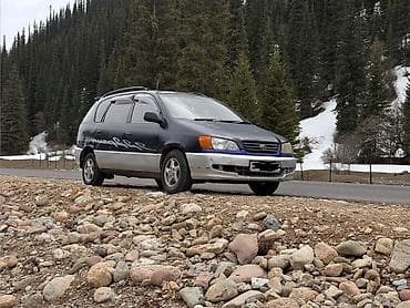 авто для такси: Toyota Ipsum: 1996 г., 2 л, Автомат, Бензин, Минивэн — 2