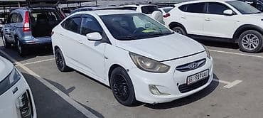 hyundai accent хетчбек: Hyundai Accent: 2014 г., 1.6 л, Механика, Бензин, Седан — 4