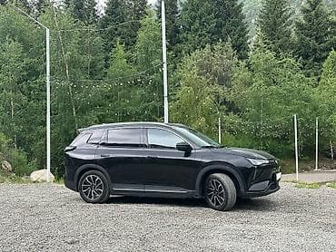 Weltmeister: Weltmeister W6, 2021 г., 94000 км, В наличии — 3