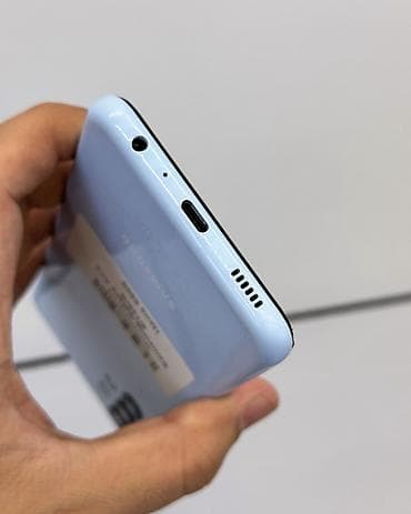 samsun s 10: Samsung Galaxy A13, Б/у, 128 ГБ, цвет - Голубой, В рассрочку, 2 SIM — 4
