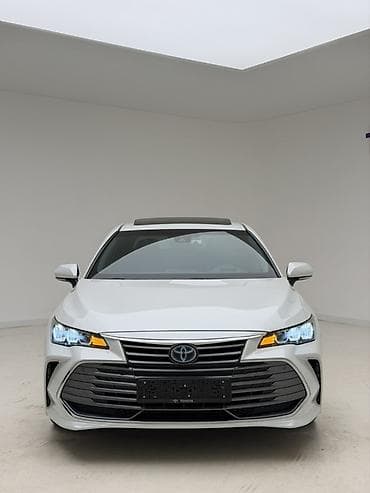 Toyota Avalon: 2018 г., Гибрид, Седан