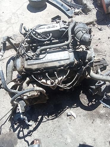 Детали двигателя и моторы в сборе: Двигатель Nissan EGI, продольно установленный, с комплектом навесного — 1