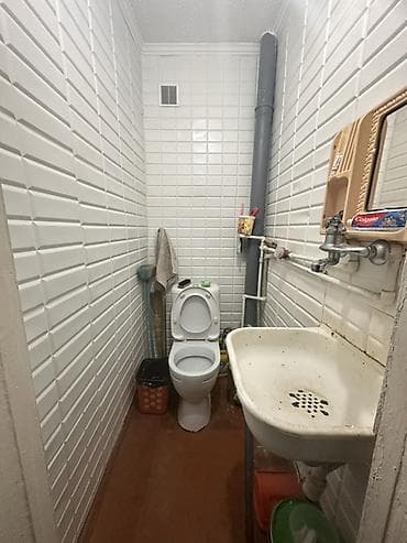 7 микрорайоне: 22 м², Без мебели — 4