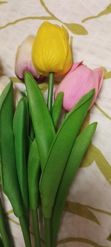 Продаю искусственные тюльпаны из Германии, новые 500 сом штука