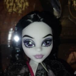 домик для кукол: Продаю коллекционных кукол монстрхай skullector по фильмам, из личной — 15