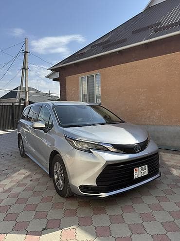 sprinter 2 7: Toyota Sienna: 2021 г., 2.5 л, Вариатор, Гибрид, Минивэн — 1