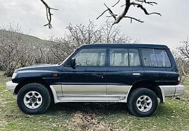 sprinter 4x4: Mitsubishi Pajero: 2003 г., 2.5 л, Ручные, Дизель, Внедорожник — 4