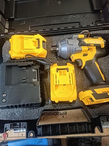Генераторлор: Аккумуляторный ударный гайковерт (бесщеточный) Комплектация: - — 3