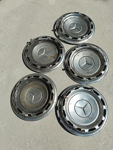 w211 e500: Колпаки R 14, Комплект — 2