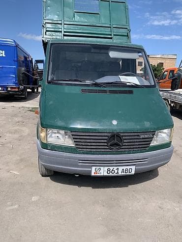 byd plus: Грузовик, Mercedes-Benz, Стандарт — 1