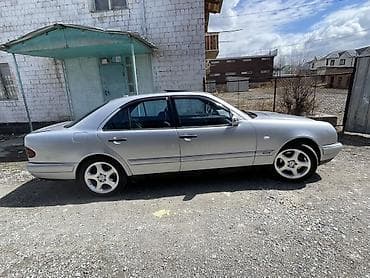 howo 310: Mercedes-Benz E-Class: 1998 г., 4.3 л, Автомат, Бензин, Седан — 1