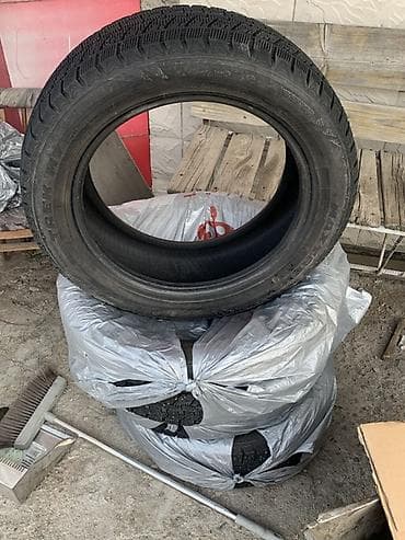 Шины и диски: Зимние шины без шипов Maxxis Trek M7 - Размер: 215/55 R17 - Индекс — 1