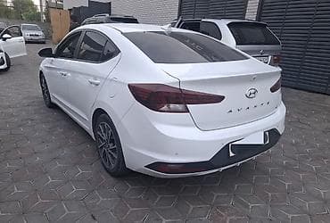 авансиер авансир: Hyundai Avante: 2019 г., 1.6 л, Вариатор, Бензин, Седан — 4