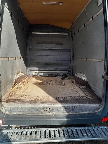 Жеңил жүк ташуучу унаа, Mercedes-Benz, Стандарт, 3 т, Колдонулган — 10