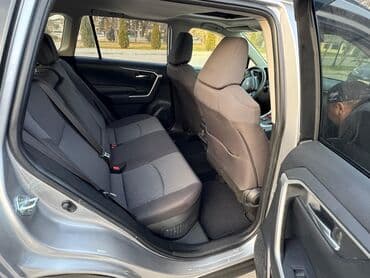 полик нексия 2: Toyota RAV4: 2019 г., 2.5 л, Вариатор, Гибрид, Кроссовер — 9