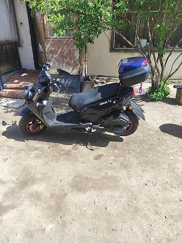 Тип скутера 150 куб. см, Бензин, Б/у at lalafo.kg Тип скутера 150 куб. см, Бензин, Б/у