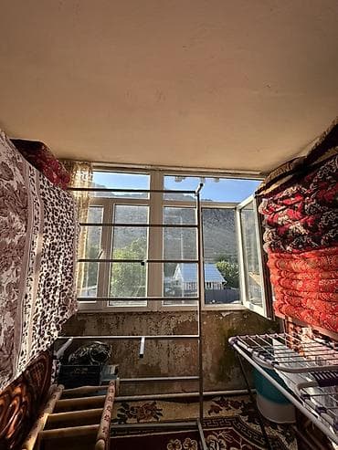 торг: 1 комната, 32 м², 104 серия, 3 этаж, Косметический ремонт — 5