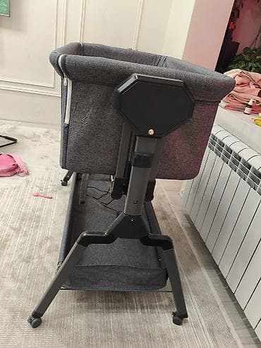 Азык-түлүктөр: Балдар үчүн кошумча коюлган керебет, Колдонулган, Дөңгөлөктүү, Бөлүп төлөө менен, түсү - Боз — 4