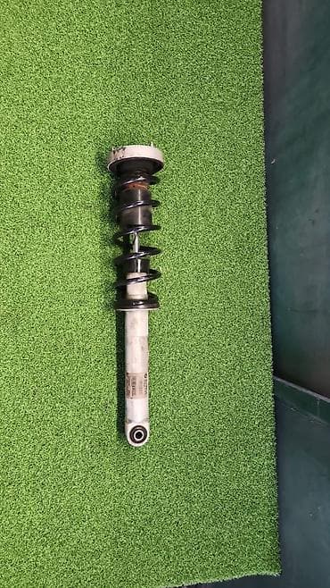 Стойка Амортизатор зад е60 6 766 049 Год 2006 В отличном состоянии