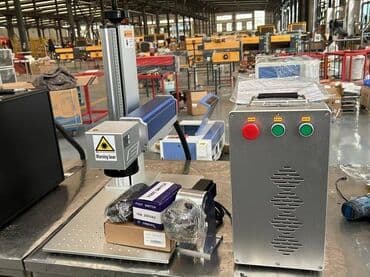 оборудование для сублимации на ткани: Оптоволоконный лазер Raycus Q 30 watt Размер рабочий площади 100/100мм — 3