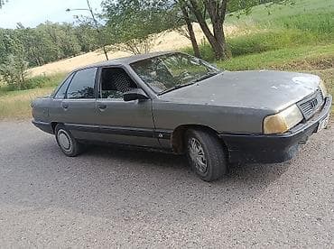 машина bwm: Audi 100: 1990 г., Кол менен иштөөчү, Бензин, Седан — 1