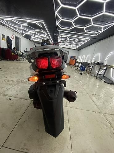 водный мото: Макси-скутер 150 куб. см, Бензин, Б/у — 3