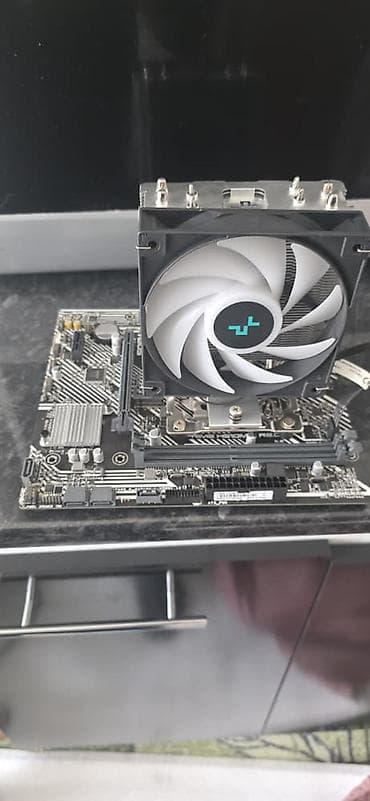 купить геймпад в бишкеке: Компьютер, ядер - 4, Игровой, Б/у, Intel Core i3 — 1