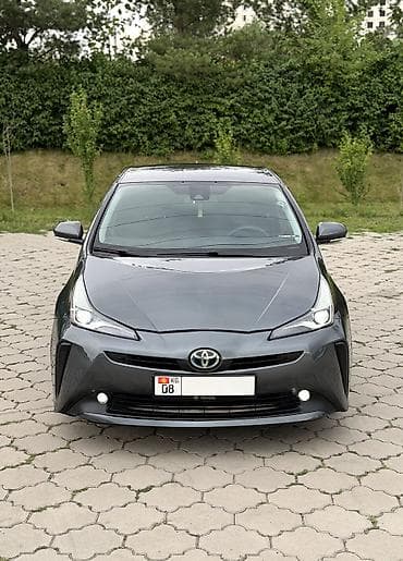 e2 byd: Toyota Prius: 2019 г., 1.8 л, Автомат, Гибрид, Хэтчбэк — 1