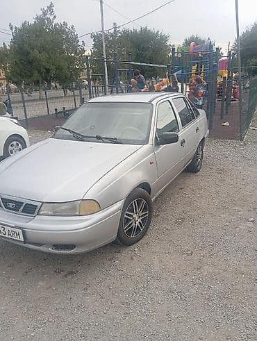 Daewoo Nexia: 2007 г., Бензин, Седан