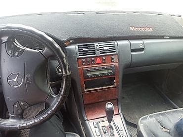 m класс: Mercedes-Benz E-Class: 2000 г., 2.4 л, Автомат, Газ, Универсал — 6