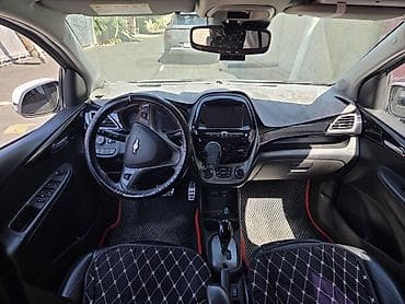 Транспорт: Chevrolet Spark: 2019 г., Хэтчбэк — 7