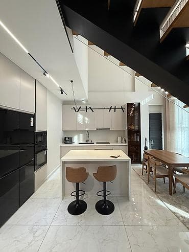 пентхаус: 5 и более комнат, 252 м², Элитка, Пентхаус этаж, Дизайнерский ремонт — 3
