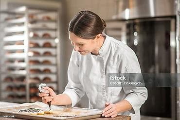 охраник керек: В кондитерский цех требуются сотрудницы! 👩‍🍳 Ищем ответственных и — 3