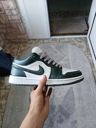 dior куртка: Продаю кроссовки Air jordan low 1 состояние 10/10 носил пару раз новые — 2