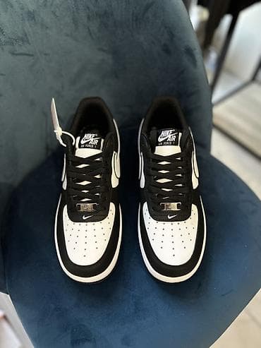 черные форсы: Nike Air Force 1 Low, чёрно-белая расцветка. - Классический силуэт — 3